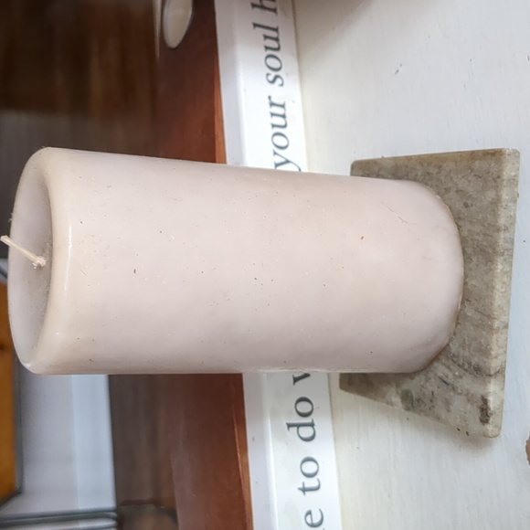 Pier 1 Other - 🕯️Pier1 Vintage Linen Pillar Candle w/Holder